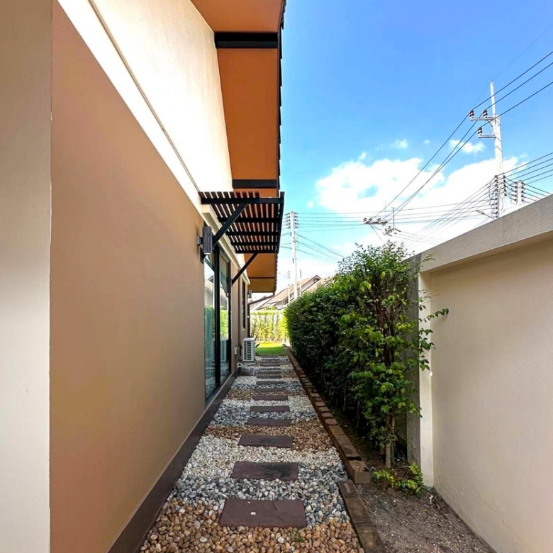 EP0004 | 2-BR House for Sale near Jomtien | The Maple Pattaya Huay Yai