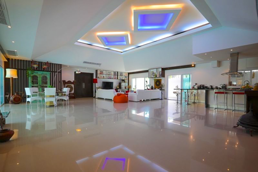 3-BR Family Residence-5 EP0049 | 3-BR Family Residence for Sale Near Jomtien Beach