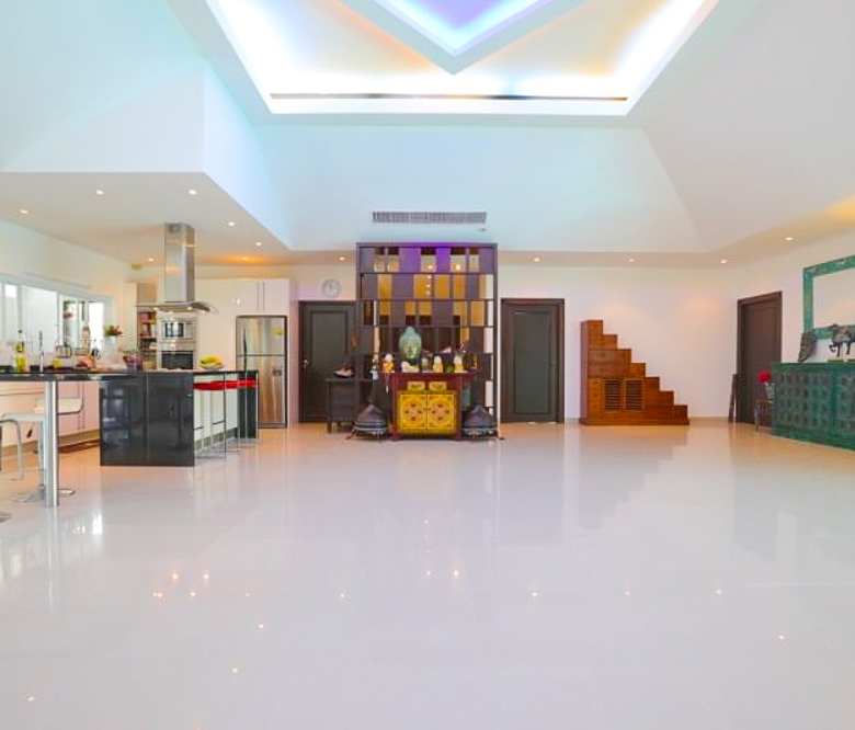 EP0049 | 3-BR Family Residence for Sale Near Jomtien Beach