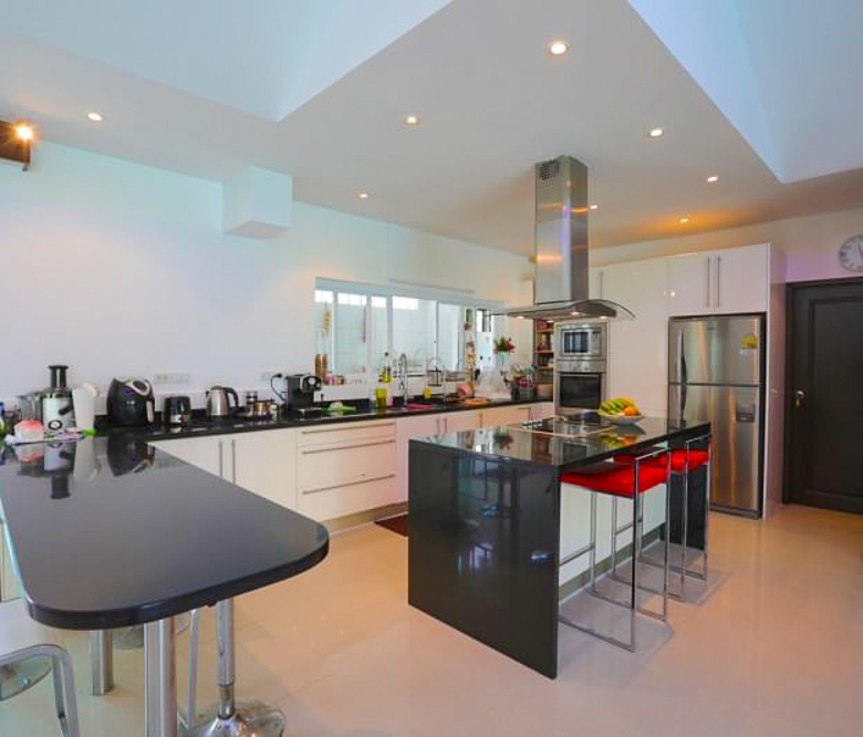 EP0049 | 3-BR Family Residence for Sale Near Jomtien Beach