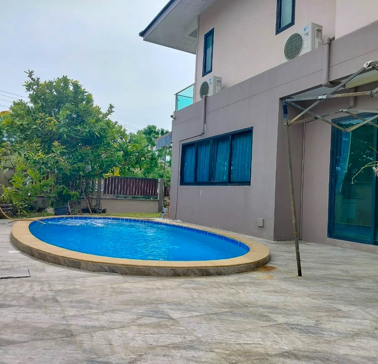 EP0051 | 3-BR Family Villa for Sale in Huay Yai, Pattaya