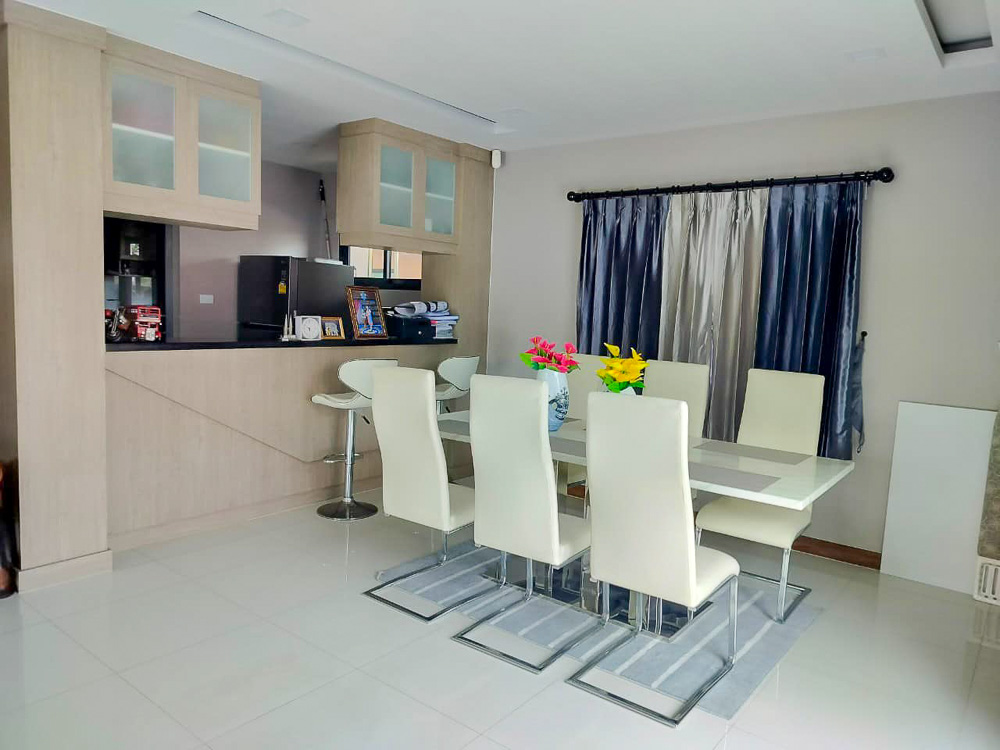 EP0051 | 3-BR Family Villa for Sale in Huay Yai, Pattaya