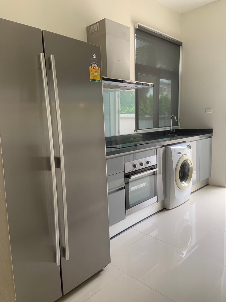 EP0023 | 3-BR Family Villa for Sale in East Pattaya