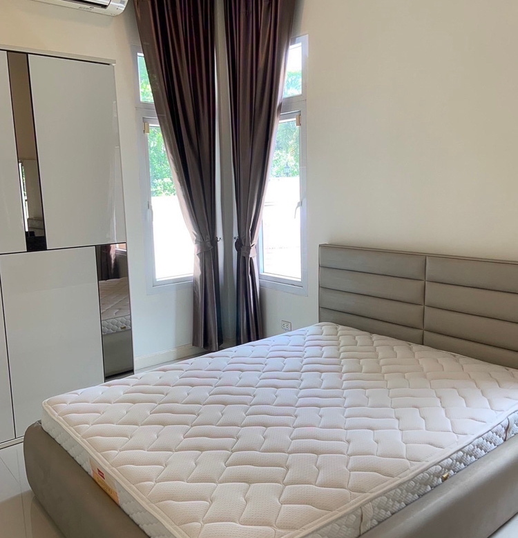 EP0023 | 3-BR Family Villa for Sale in East Pattaya