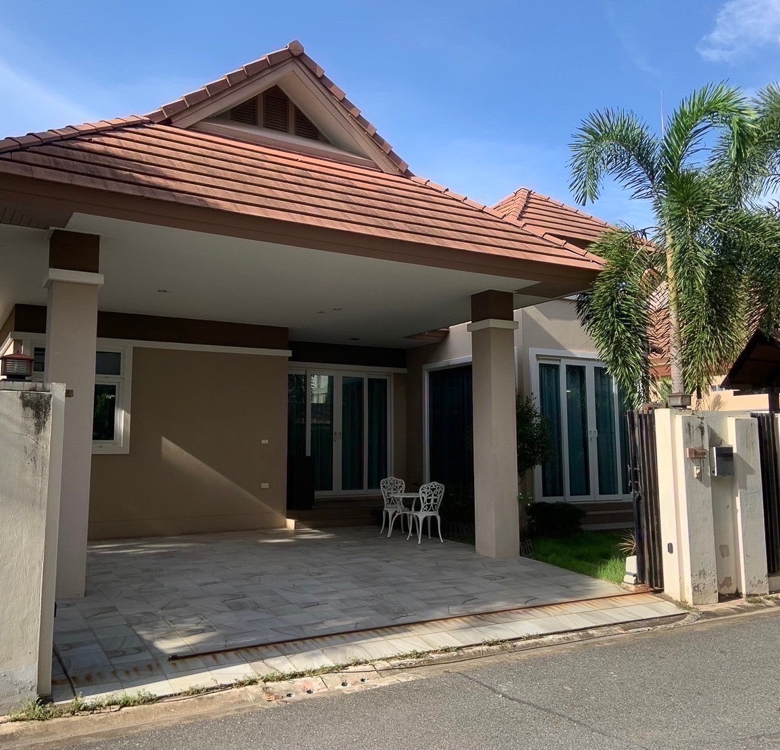 EP0023 | 3-BR Family Villa for Sale in East Pattaya