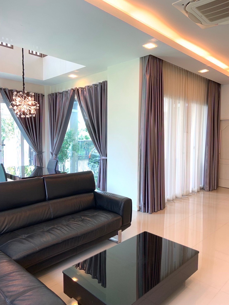 EP0023 | 3-BR Family Villa for Sale in East Pattaya