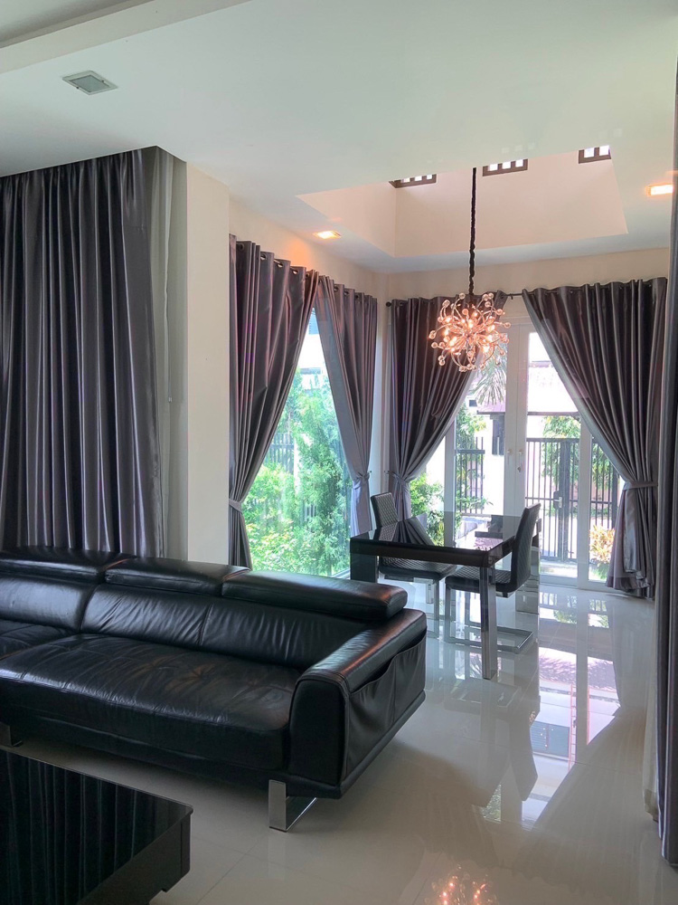 EP0023 | 3-BR Family Villa for Sale in East Pattaya