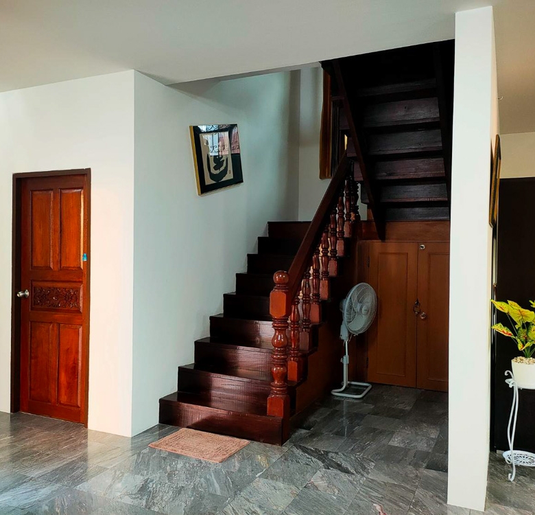 EP0017 | 3-BR Villa for Sale in East Pattaya – 5 Mins to the Beach