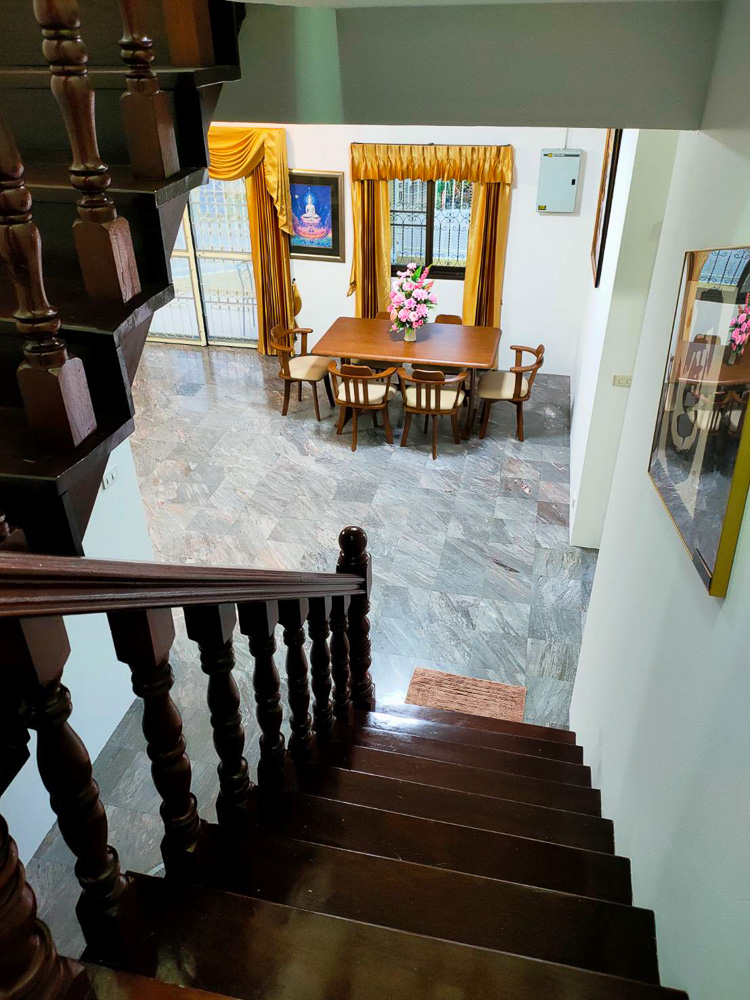 EP0017 | 3-BR Villa for Sale in East Pattaya – 5 Mins to the Beach