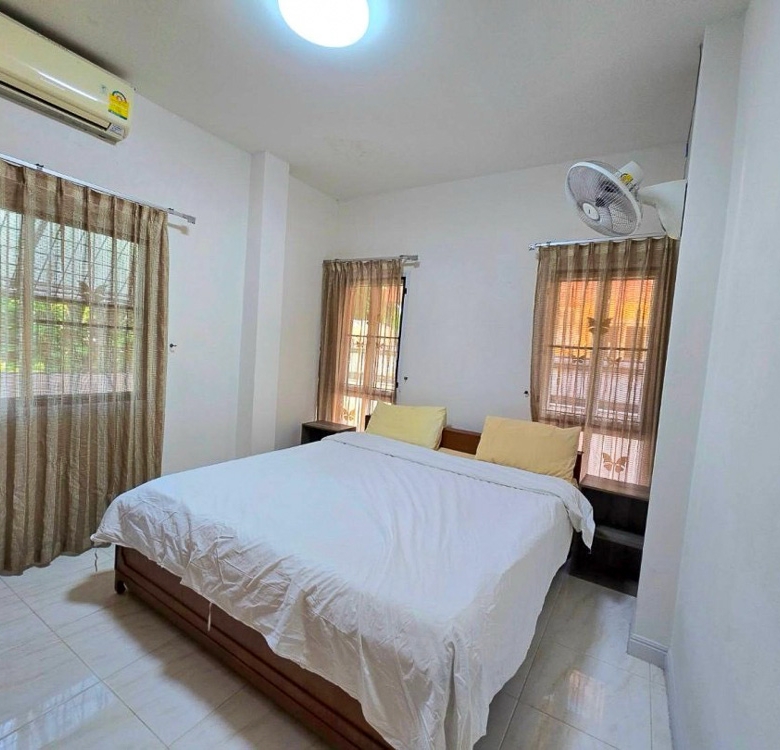 EP0003 | Ban Suan Neramit 2 | 2-BR House for Sale in Chaiyapruek