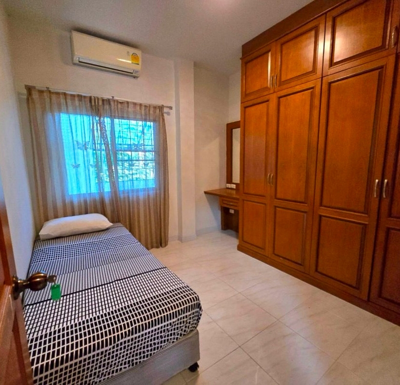 EP0003 | Ban Suan Neramit 2 | 2-BR House for Sale in Chaiyapruek