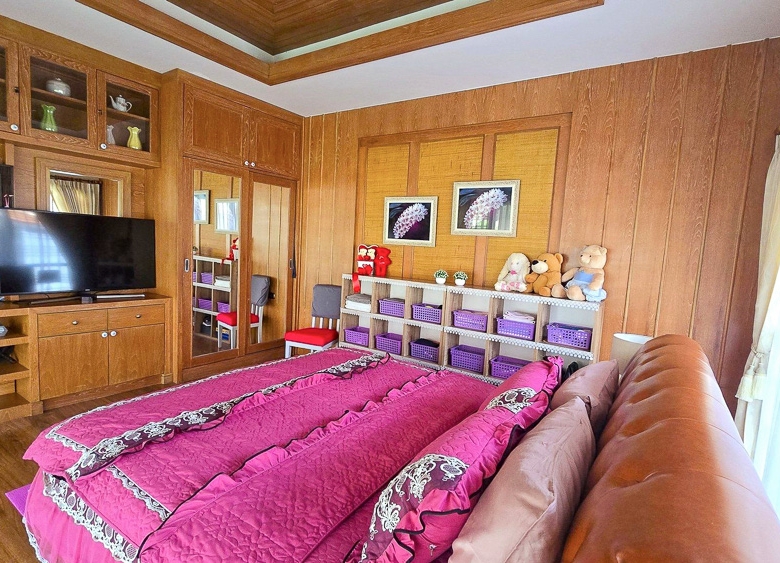 EP0001 | Barina Pattaya | Spacious 4BR Single-Story House for Sale