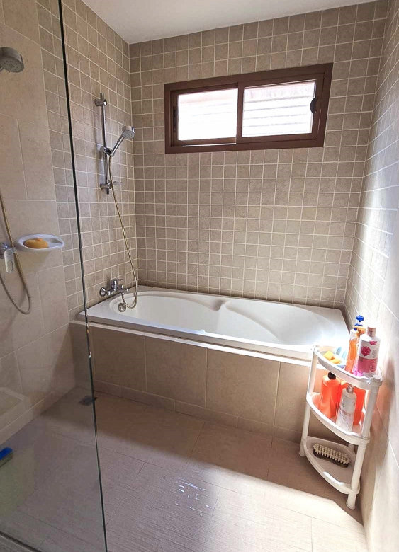 EP0001 | Barina Pattaya | Spacious 4BR Single-Story House for Sale