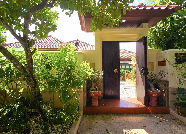 EP0001 | Barina Pattaya | Spacious 4BR Single-Story House for Sale