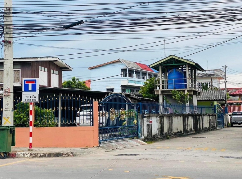 EP0038 | Commercial Red Zone Land for Sale on Thepprasit
