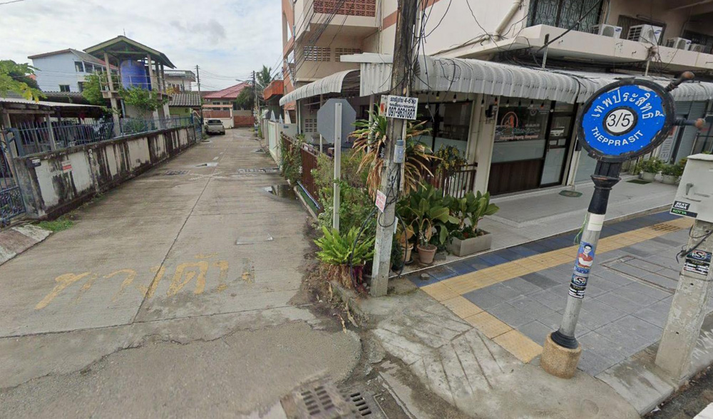 EP0038 | Commercial Red Zone Land for Sale on Thepprasit