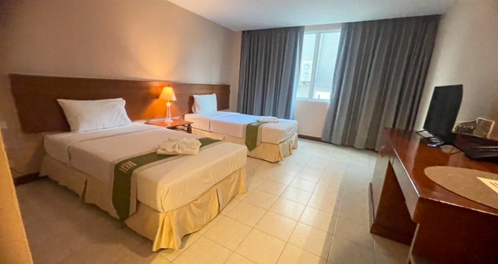 EP0239 | Pattaya Beach Hotel for Sale | 123 Rooms