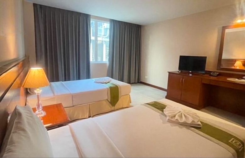 EP0239 | Pattaya Beach Hotel for Sale | 123 Rooms