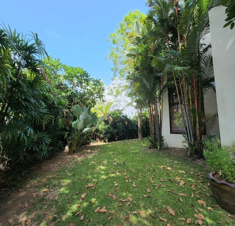 EP0030 | 6-BR Grand Estate for Sale in Phu Tara Village