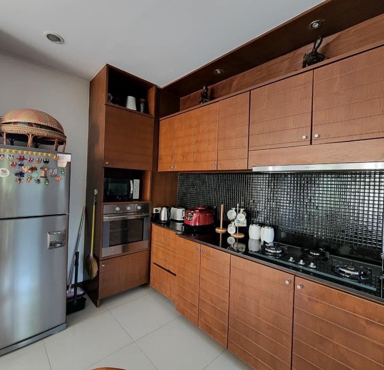 EP0030 | 6-BR Grand Estate for Sale in Phu Tara Village