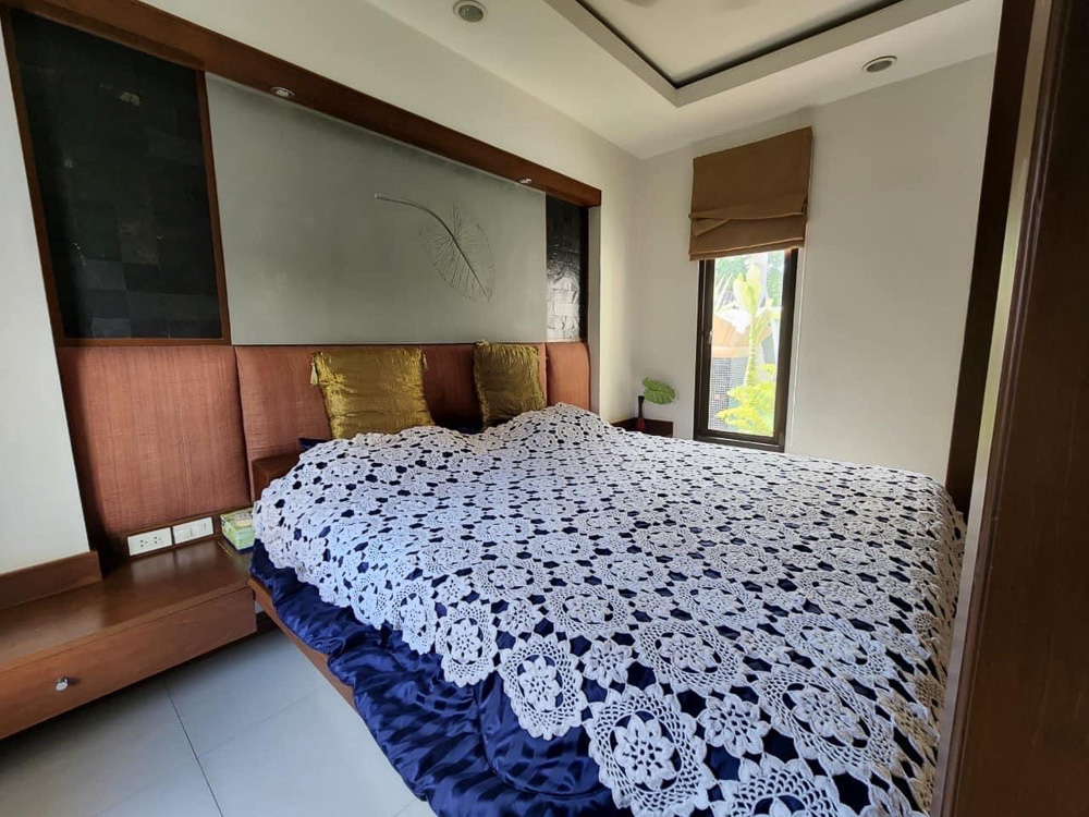 EP0030 | 6-BR Grand Estate for Sale in Phu Tara Village