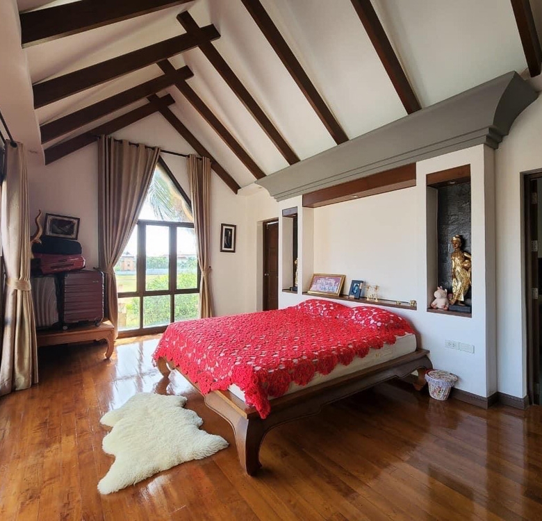 EP0030 | 6-BR Grand Estate for Sale in Phu Tara Village