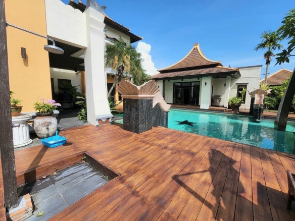 EP0030 | 6-BR Grand Estate for Sale in Phu Tara Village