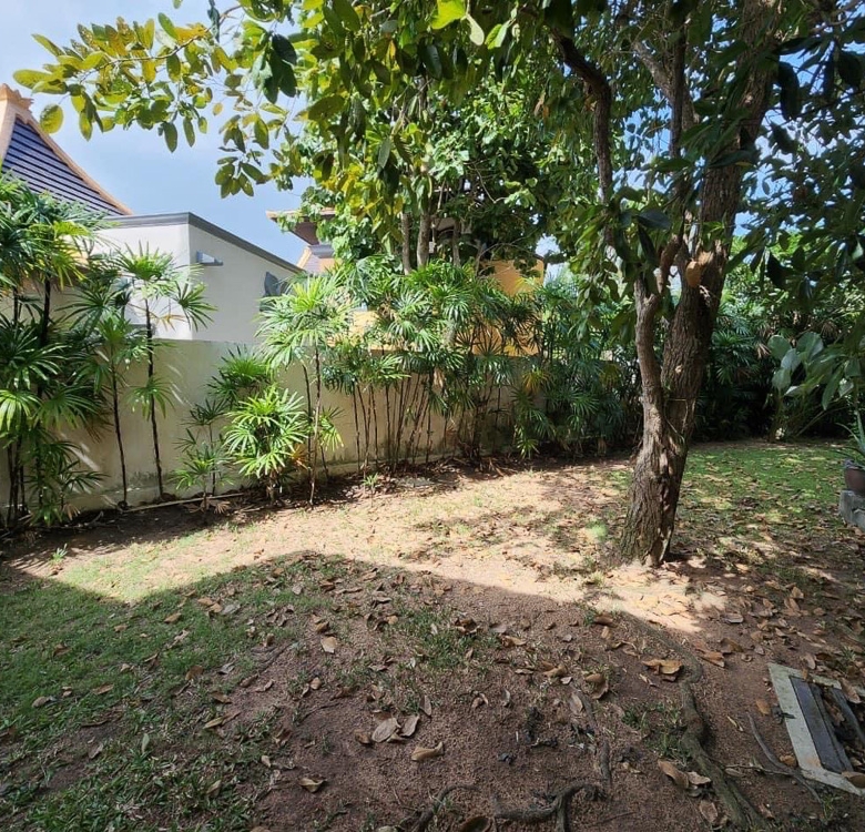EP0030 | 6-BR Grand Estate for Sale in Phu Tara Village