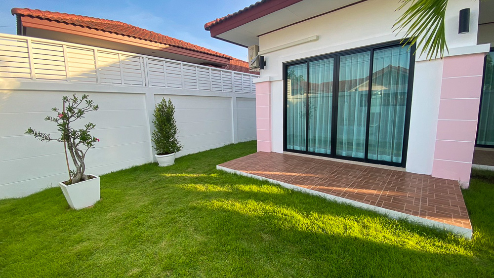 EP0044 | 3-BR Family Home for Sale in Huay Yai, Pattaya