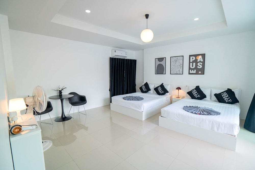 Grand 6-BR Luxury Villa-12 EP0036 | Grand 6-BR Luxury Villa for Sale in Huay Yai Pattaya