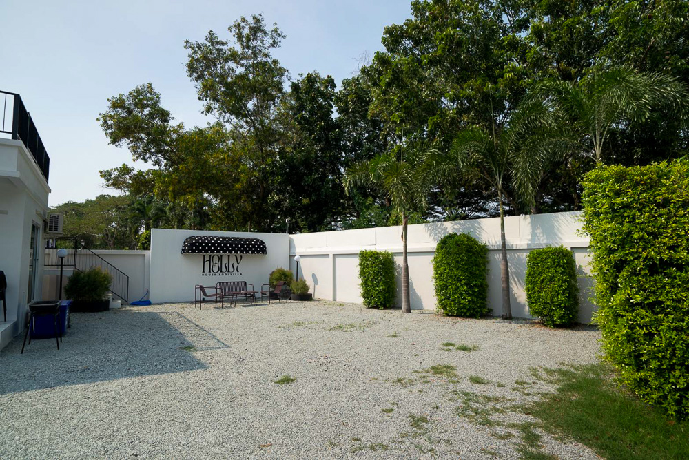 Grand 6-BR Luxury Villa-6 EP0036 | Grand 6-BR Luxury Villa for Sale in Huay Yai Pattaya