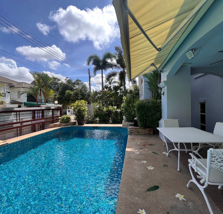 EP0032 | Grand Estate for Sale in East Pattaya – Only 4 Mins to Tara Pattana