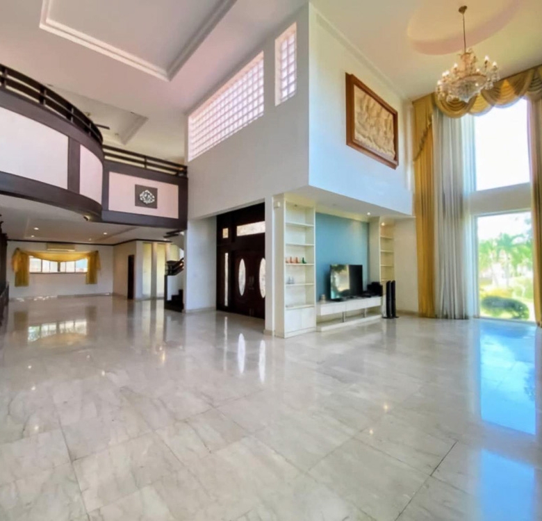 EP0031 | Grand Estate for Sale in Paradise Villa 2, East Pattaya