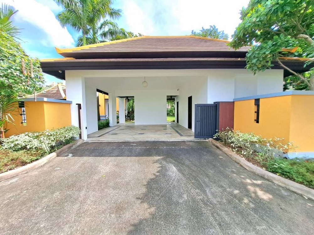 Grand Villa for Sale in Phu Tara Village-1 EP0029 | Grand Villa for Sale in Phu Tara Village, East Pattaya