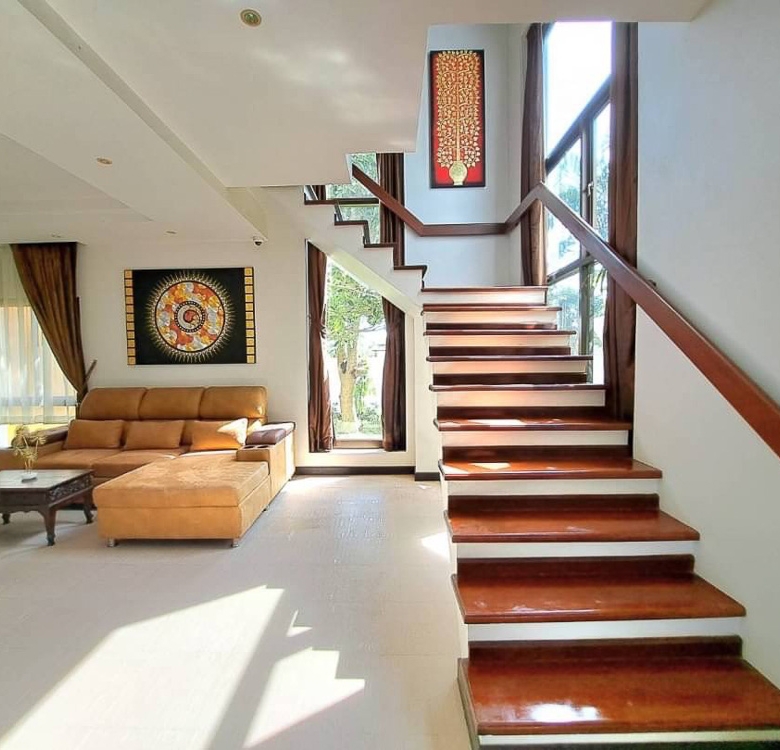 EP0029 | Grand Villa for Sale in Phu Tara Village, East Pattaya