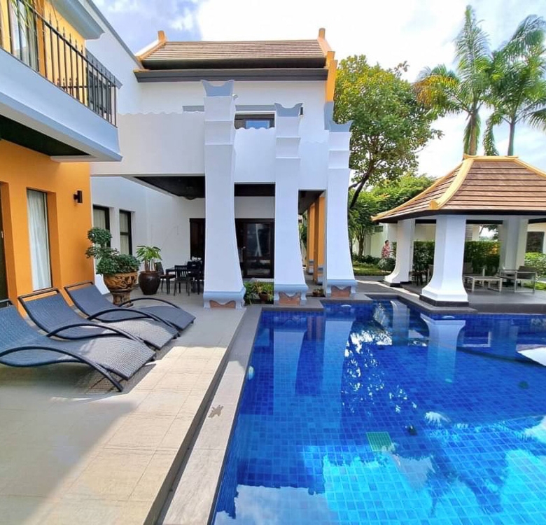 EP0029 | Grand Villa for Sale in Phu Tara Village, East Pattaya