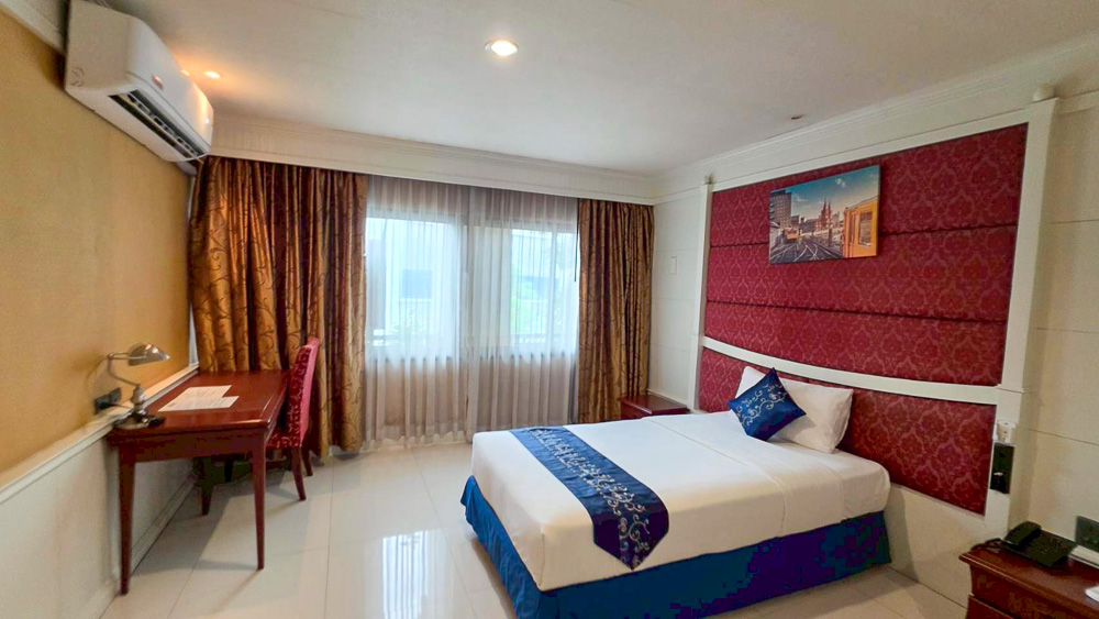 NP011 | Hotel for Rent Pattaya | Prime Location Opposite Terminal 21
