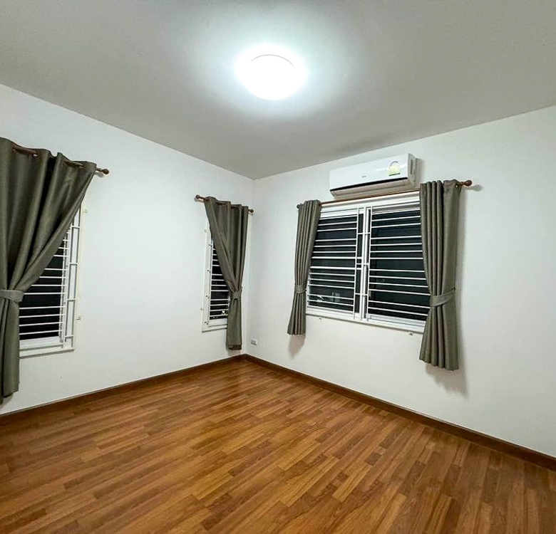 EP0006 | House for Sale in Pattaya | 3BR Chaiyapruek 2 | 240 Sq.m.