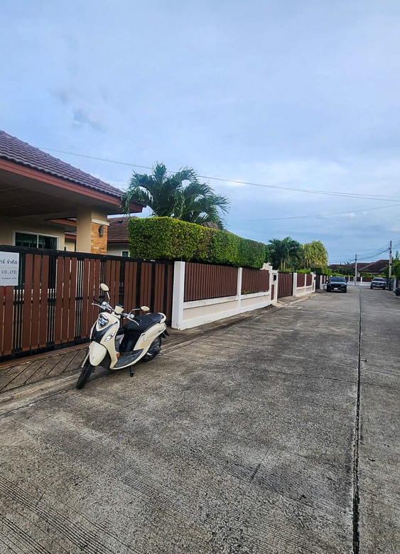 EP0007 | House for Sale East Pattaya | 3BR Near EFIP International School