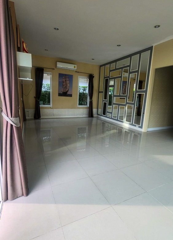 EP0007 | House for Sale East Pattaya | 3BR Near EFIP International School