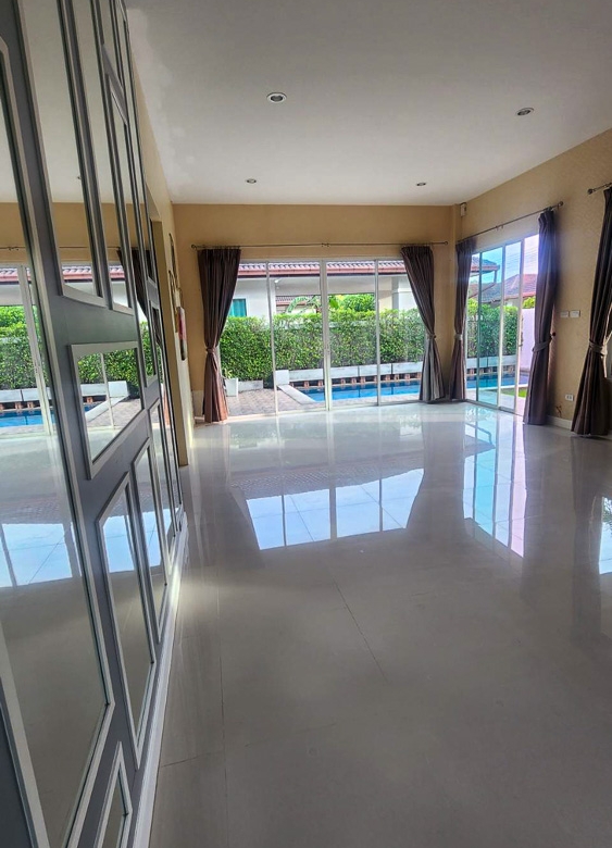 EP0007 | House for Sale East Pattaya | 3BR Near EFIP International School