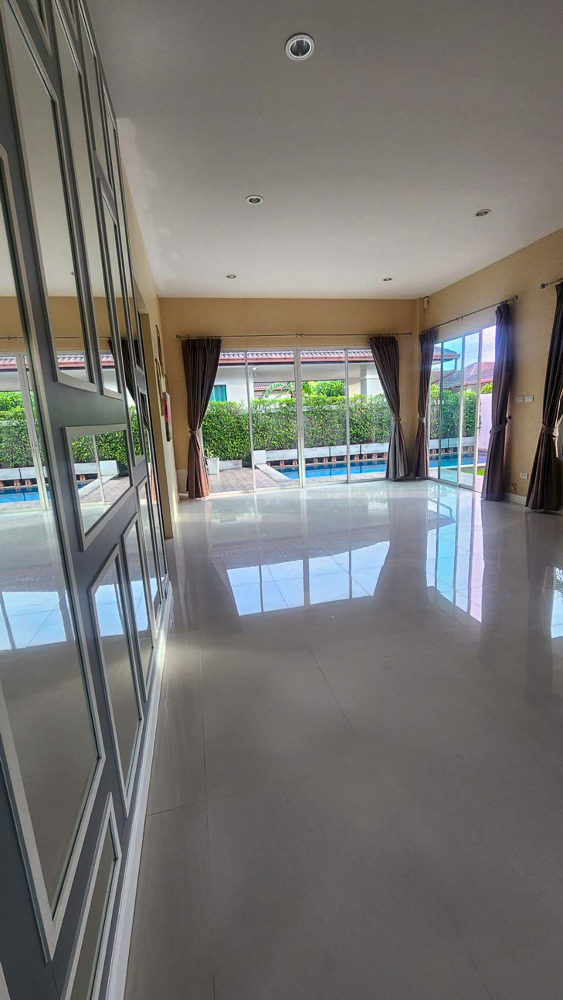 EP0007 | House for Sale East Pattaya | 3BR Near EFIP International School