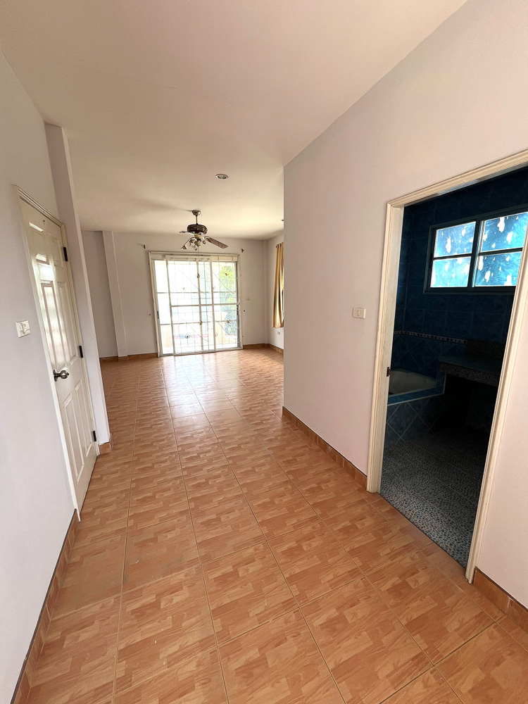 EP0024 | House for Sale in East Pattaya – Just 3 Mins to the Beach
