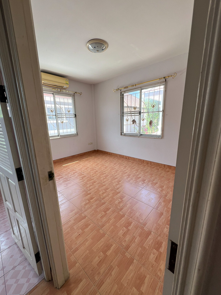 EP0024 | House for Sale in East Pattaya – Just 3 Mins to the Beach