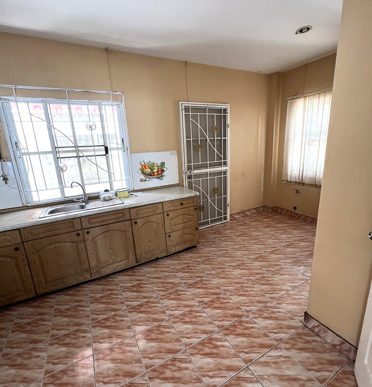 EP0024 | House for Sale in East Pattaya – Just 3 Mins to the Beach