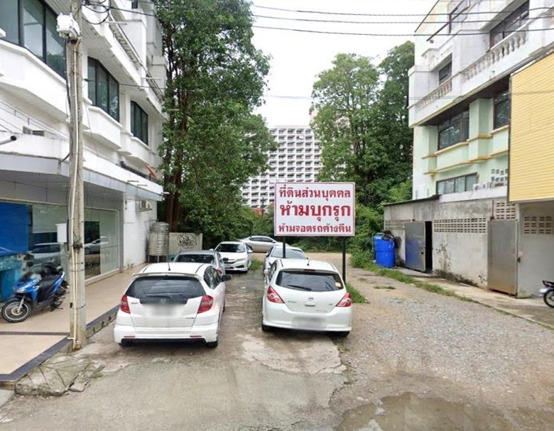 EP0013 | Land with Wide Frontage on Thepprasit, Pattaya