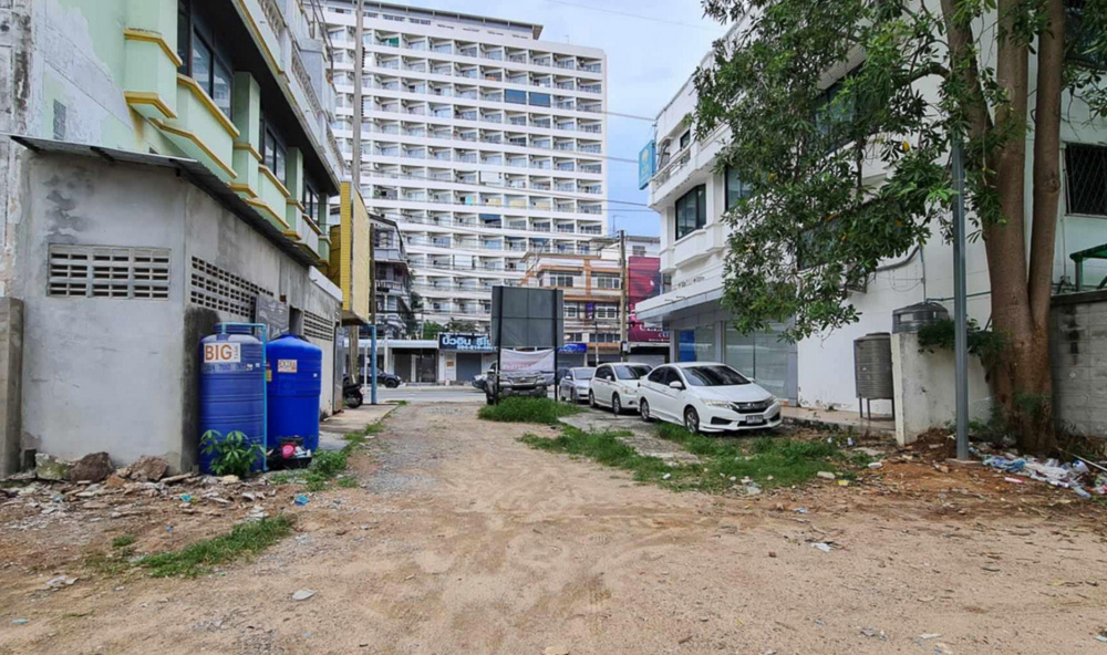 Land with Wide Frontage on Thepprasit-3 EP0013 | Land with Wide Frontage on Thepprasit, Pattaya