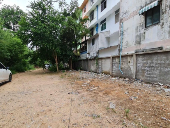 EP0013 | Land with Wide Frontage on Thepprasit, Pattaya
