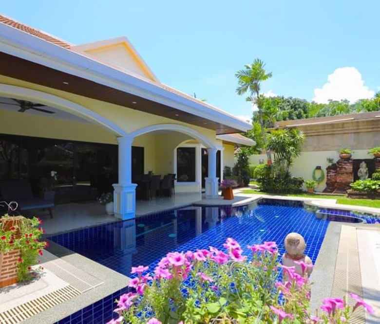 EP0046 | Luxury 3-BR Private Pool Villa for Sale in Jomtien, Pattaya