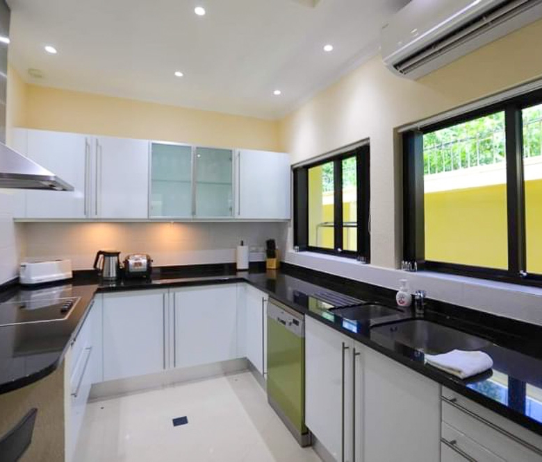 EP0046 | Luxury 3-BR Private Pool Villa for Sale in Jomtien, Pattaya